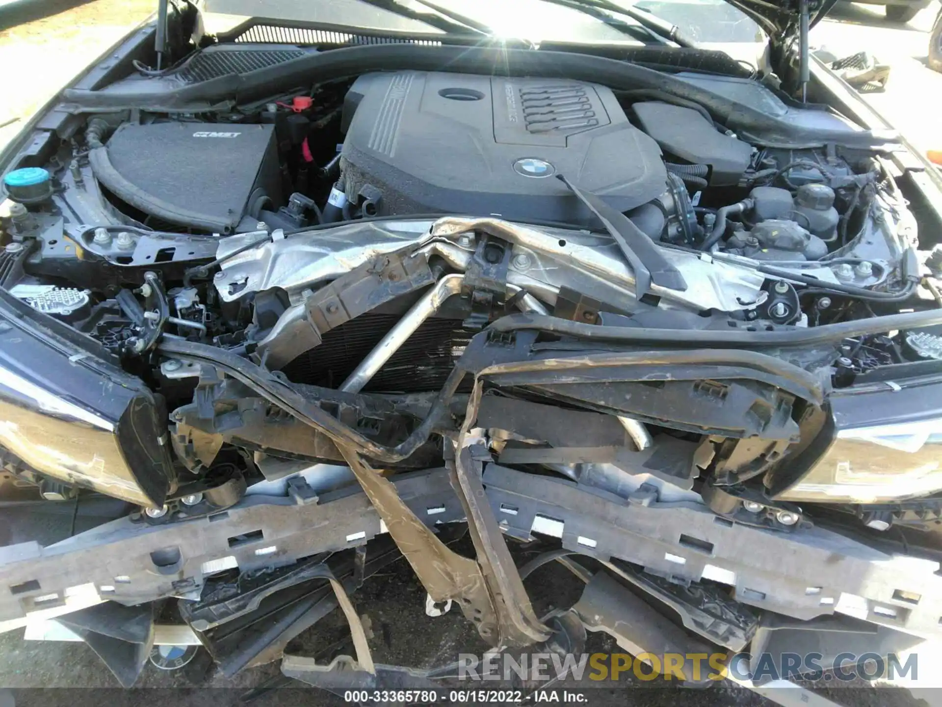 10 Photograph of a damaged car 3MW5U9J06M8B62589 BMW 3 SERIES 2021