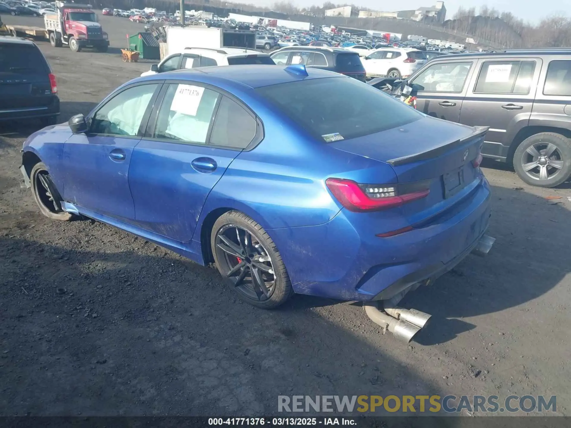 3 Photograph of a damaged car 3MW5U9J08M8B91253 BMW 3 SERIES 2021