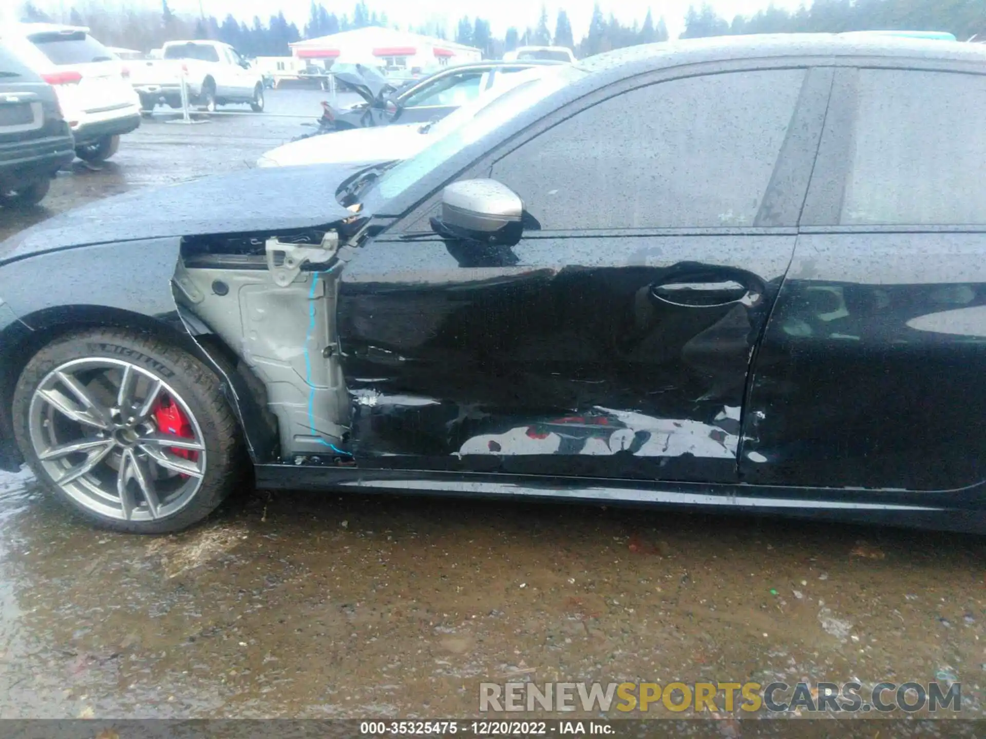 6 Photograph of a damaged car 3MW5U9J09M8C18895 BMW 3 SERIES 2021