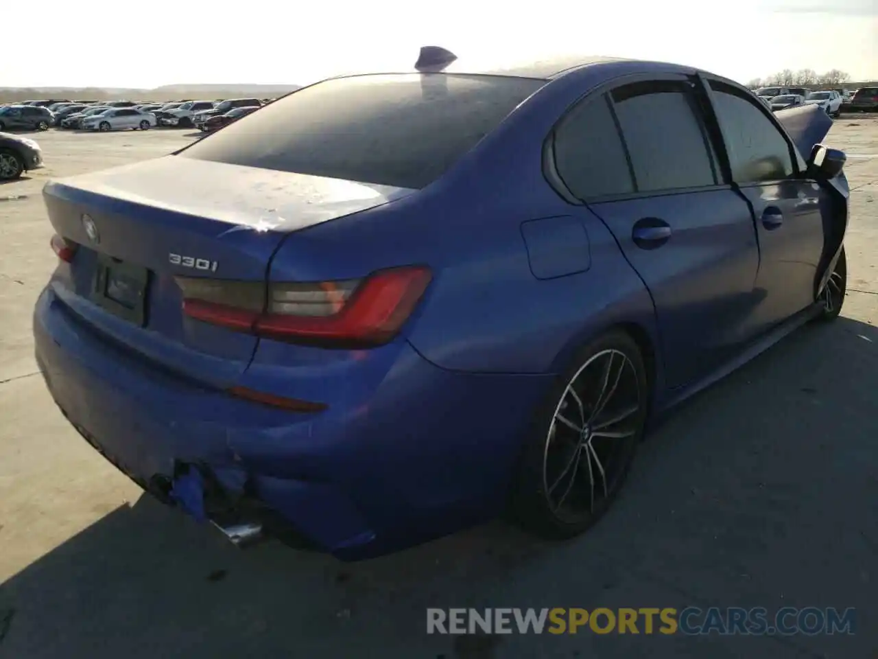 4 Photograph of a damaged car WBA5R1C02MFK81389 BMW 3 SERIES 2021