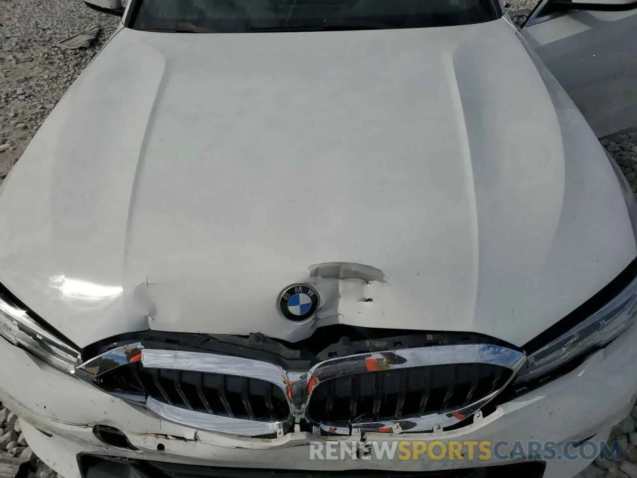 12 Photograph of a damaged car WBA5R1C07MFK81629 BMW 3 SERIES 2021