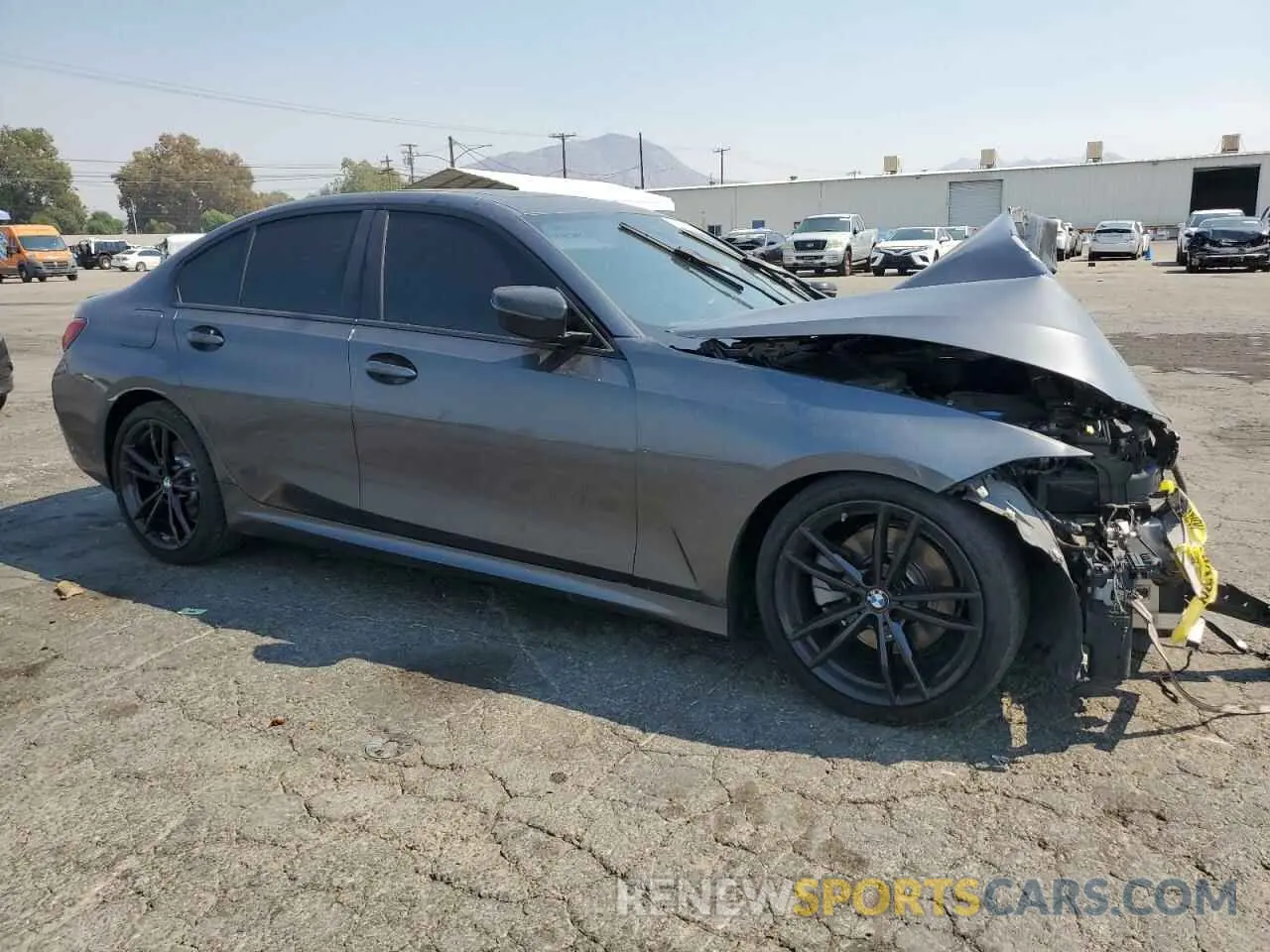 4 Photograph of a damaged car WBA5R1C0XMFL38678 BMW 3 SERIES 2021