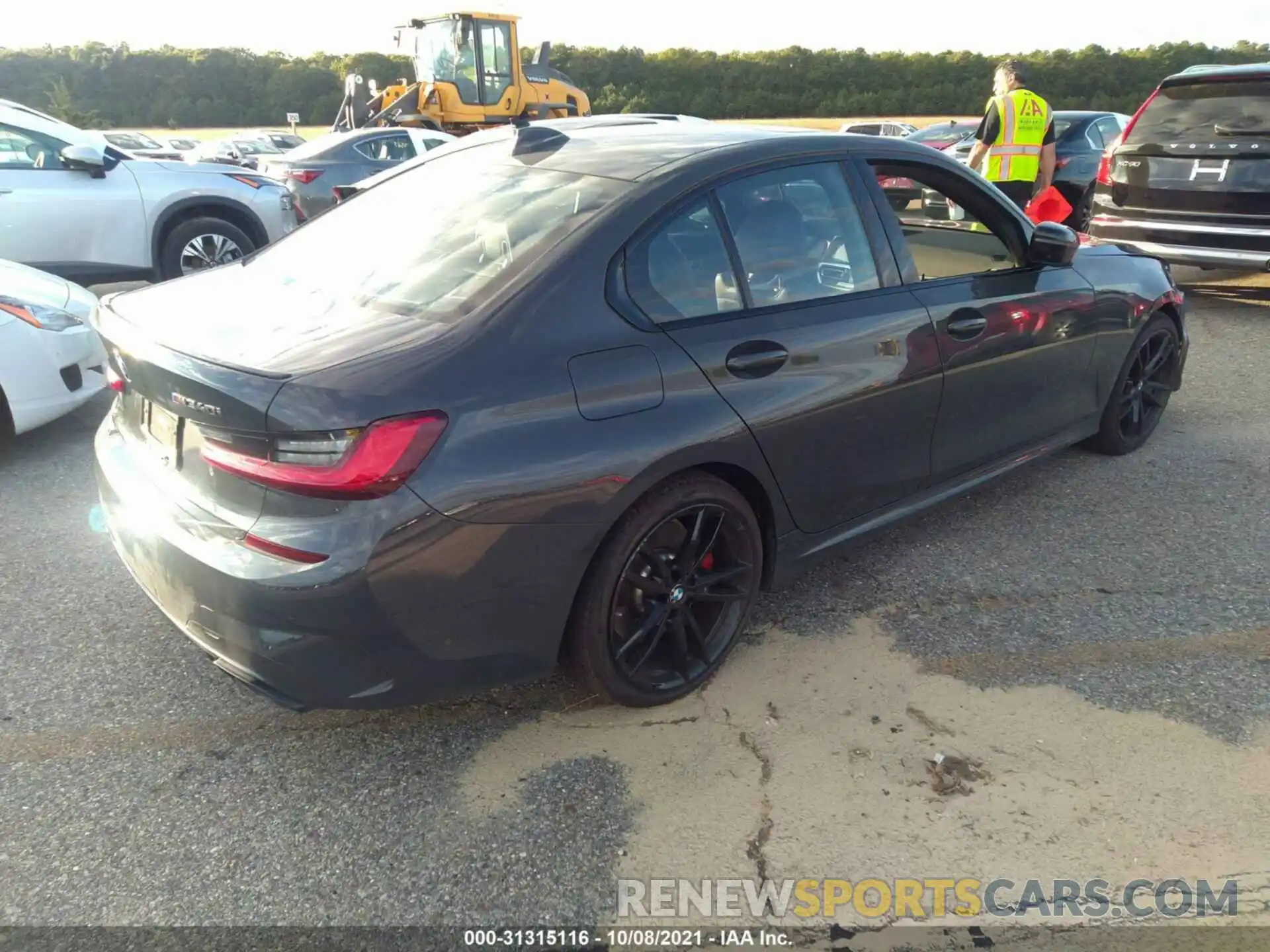 4 Photograph of a damaged car WBA5U9C02MFL39028 BMW 3 SERIES 2021