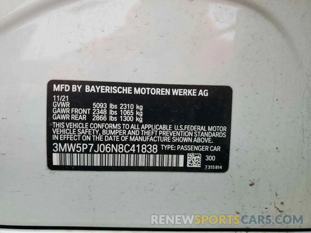 12 Photograph of a damaged car 3MW5P7J06N8C41838 BMW 3 SERIES 2022