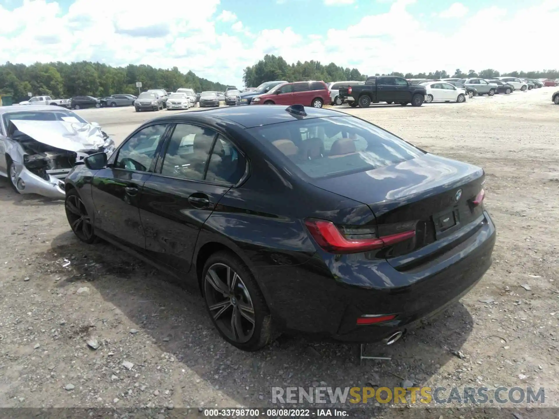 3 Photograph of a damaged car 3MW5R1J05N8C49887 BMW 3 SERIES 2022