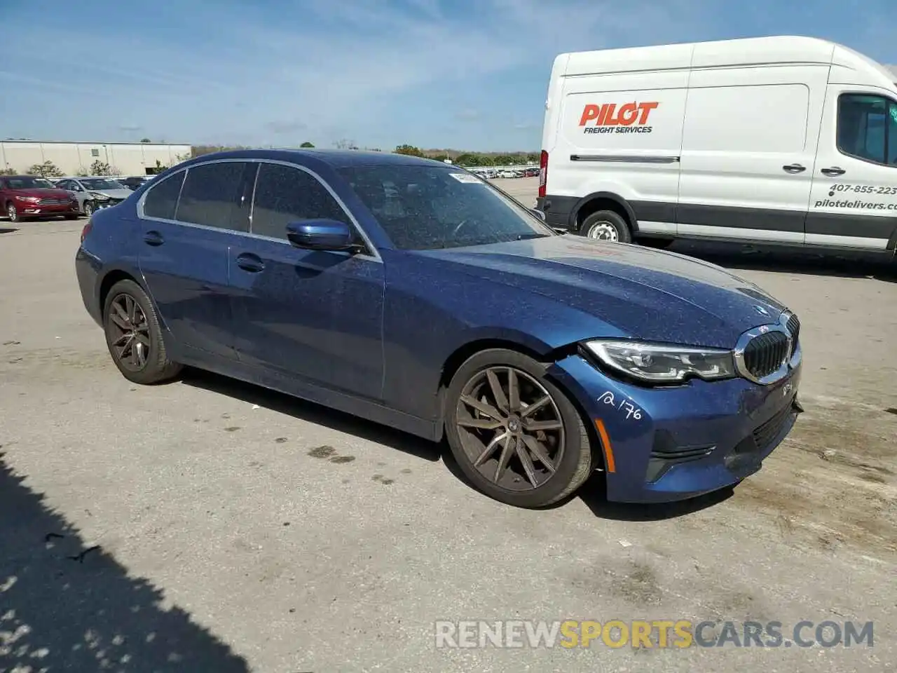 4 Photograph of a damaged car 3MW5R1J05N8C55852 BMW 3 SERIES 2022