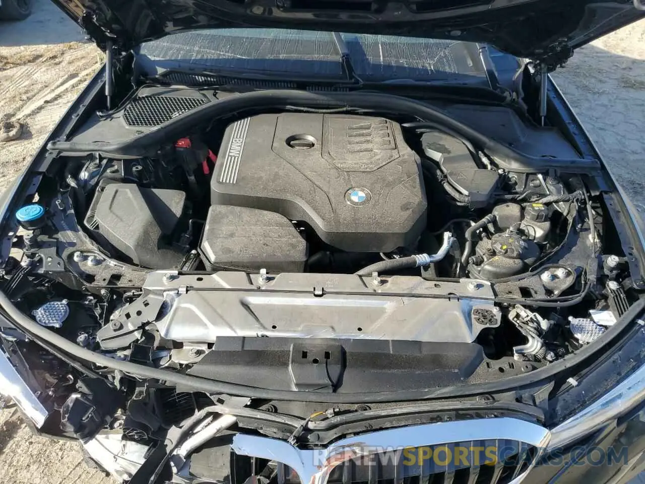 11 Photograph of a damaged car 3MW5R1J05N8C67547 BMW 3 SERIES 2022