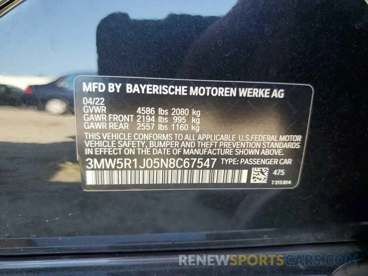 12 Photograph of a damaged car 3MW5R1J05N8C67547 BMW 3 SERIES 2022