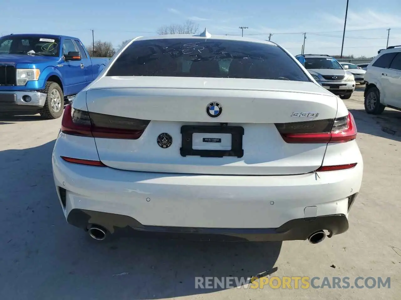 6 Photograph of a damaged car 3MW5R1J06N8C23668 BMW 3 SERIES 2022