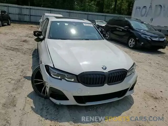 11 Photograph of a damaged car 3MW5R1J06N8C31334 BMW 3 SERIES 2022