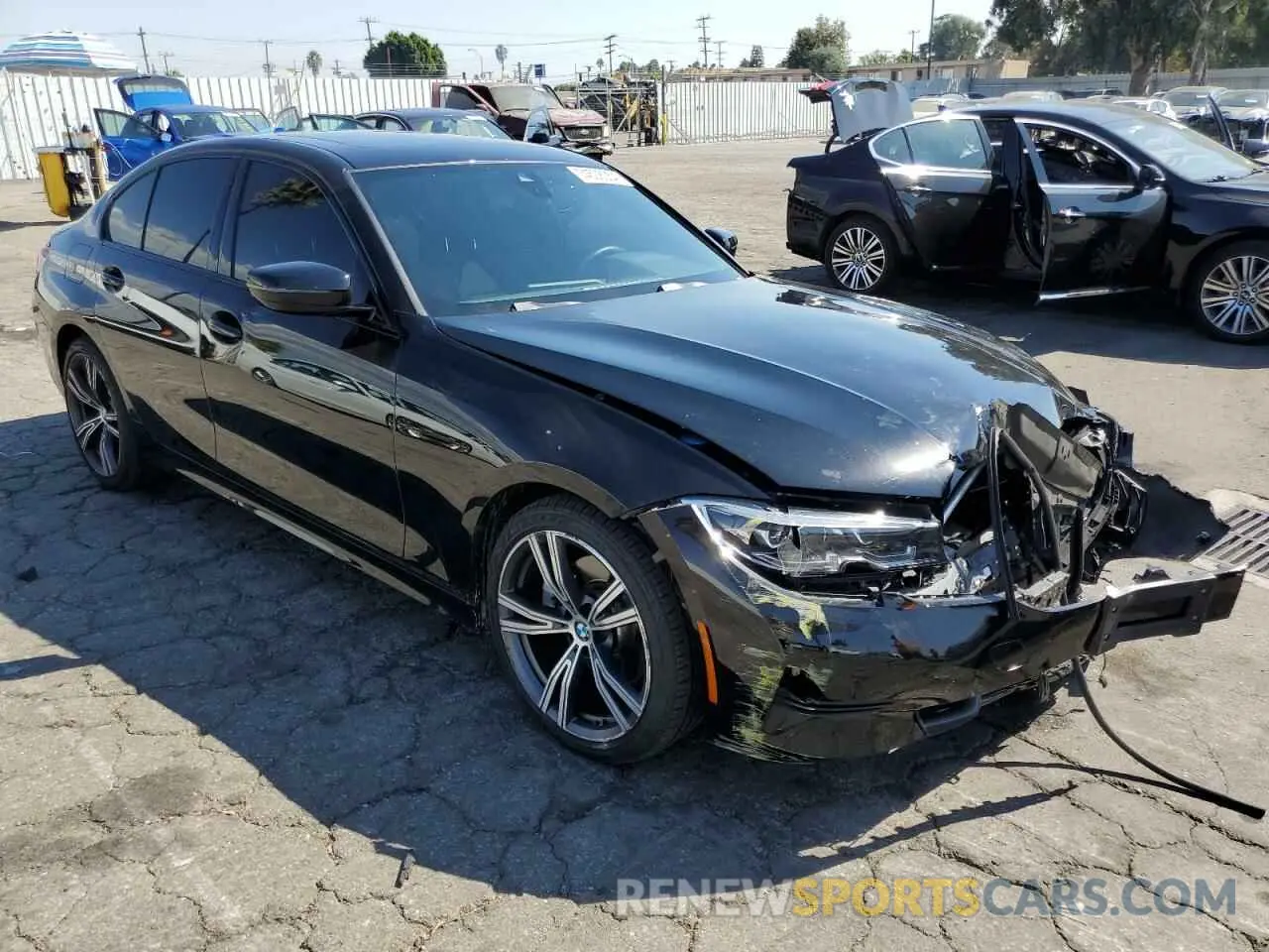 4 Photograph of a damaged car 3MW5R1J06N8C39255 BMW 3 SERIES 2022