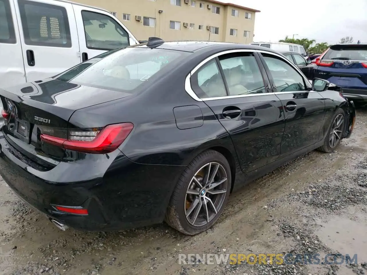 3 Photograph of a damaged car 3MW5R1J06N8C59991 BMW 3 SERIES 2022