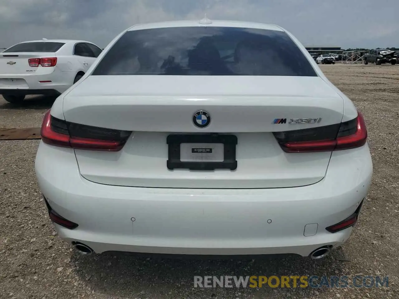 6 Photograph of a damaged car 3MW5R1J07N8C63497 BMW 3 SERIES 2022