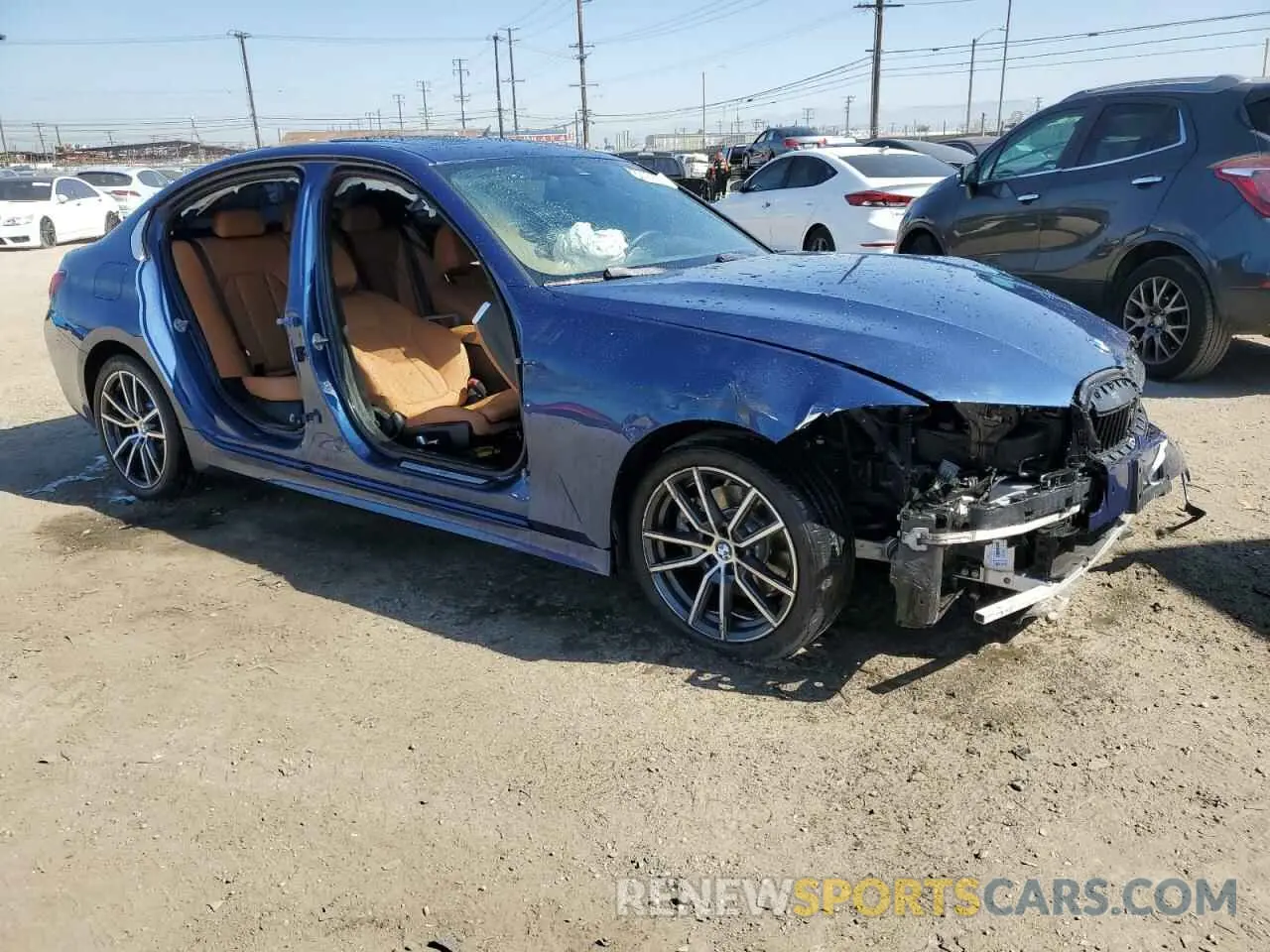 4 Photograph of a damaged car 3MW5R1J09N8C25348 BMW 3 SERIES 2022