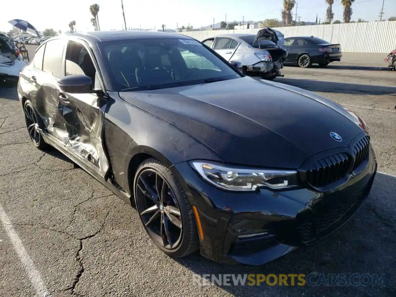 1 Photograph of a damaged car 3MW5R1J09N8C28797 BMW 3 SERIES 2022