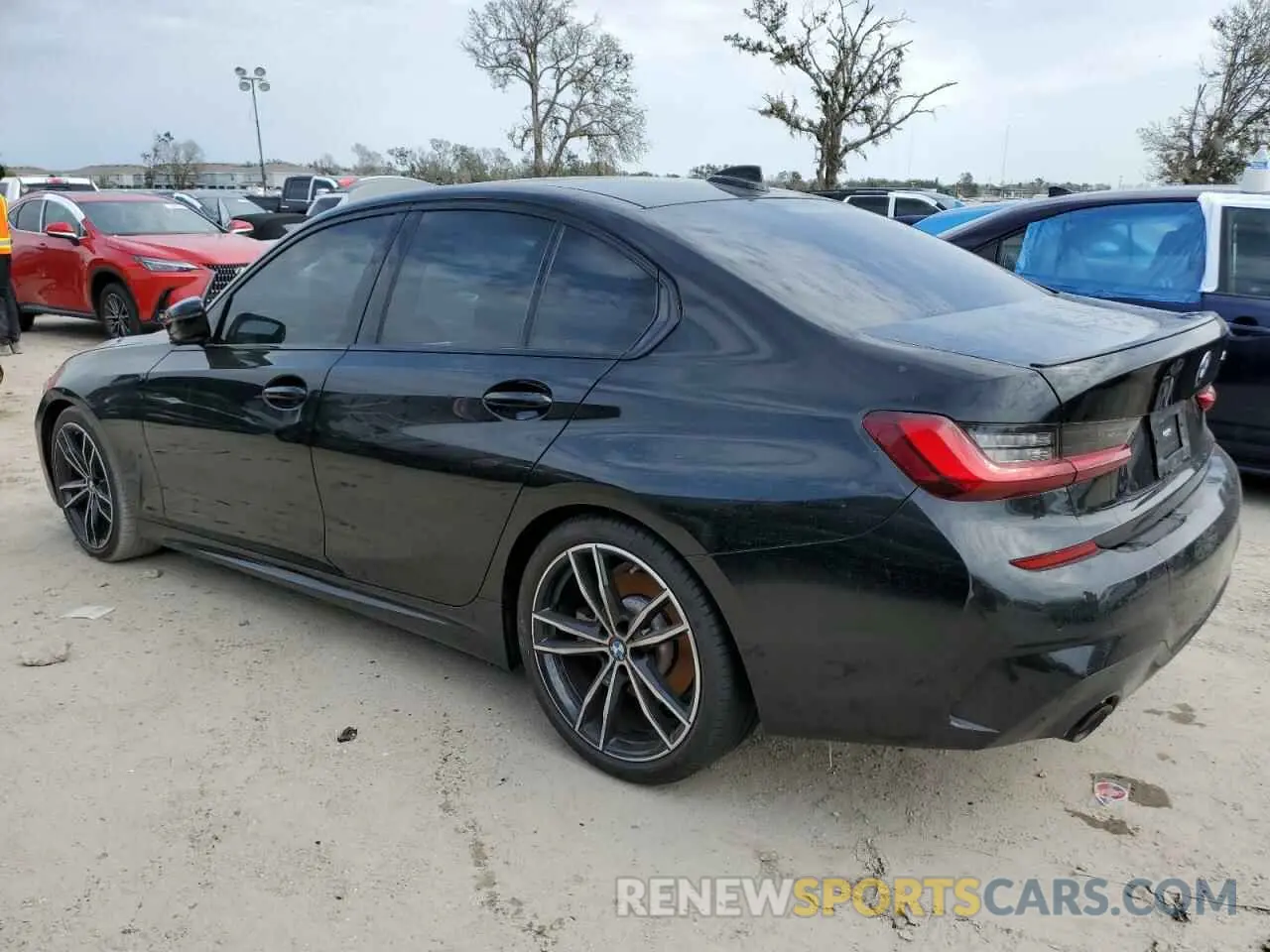 2 Photograph of a damaged car 3MW5R1J0XN8C38514 BMW 3 SERIES 2022