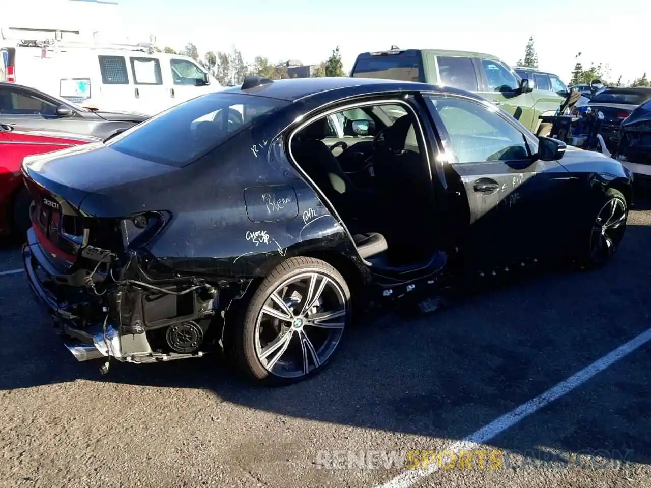 3 Photograph of a damaged car 3MW5R1J0XN8C75403 BMW 3 SERIES 2022