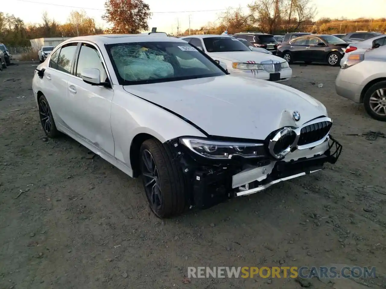 1 Photograph of a damaged car 3MW5R7J01N8C62672 BMW 3 SERIES 2022