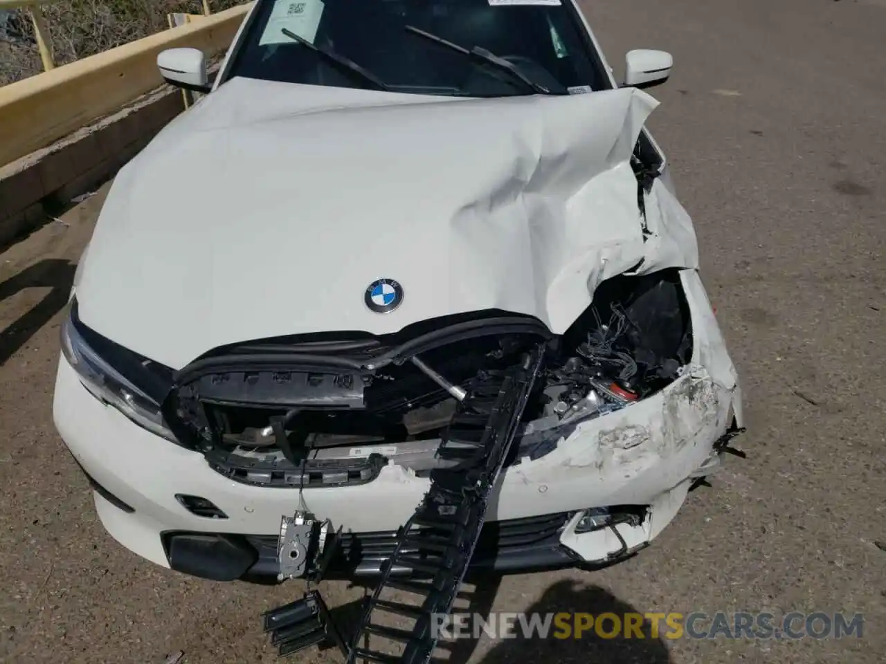 7 Photograph of a damaged car 3MW5R7J02N8C32709 BMW 3 SERIES 2022