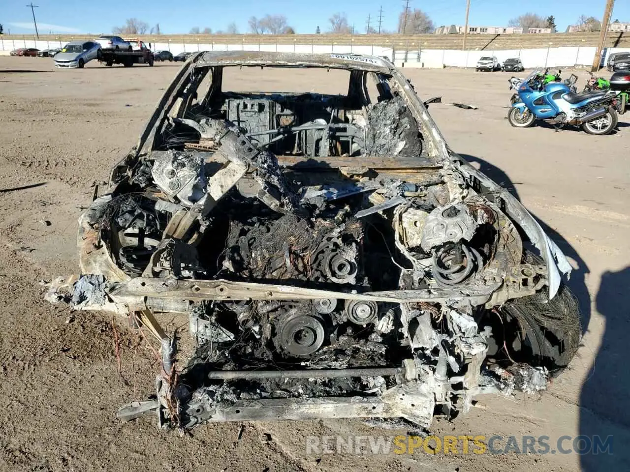 5 Photograph of a damaged car 3MW5R7J03N8C42519 BMW 3 SERIES 2022