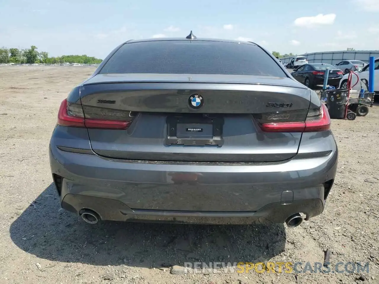 6 Photograph of a damaged car 3MW5R7J04N8C34395 BMW 3 SERIES 2022
