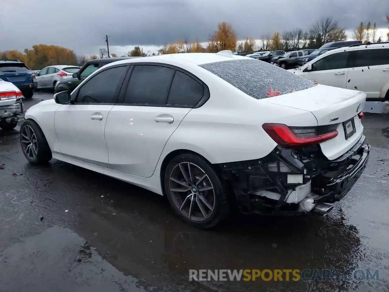 2 Photograph of a damaged car 3MW5R7J05N8C37015 BMW 3 SERIES 2022