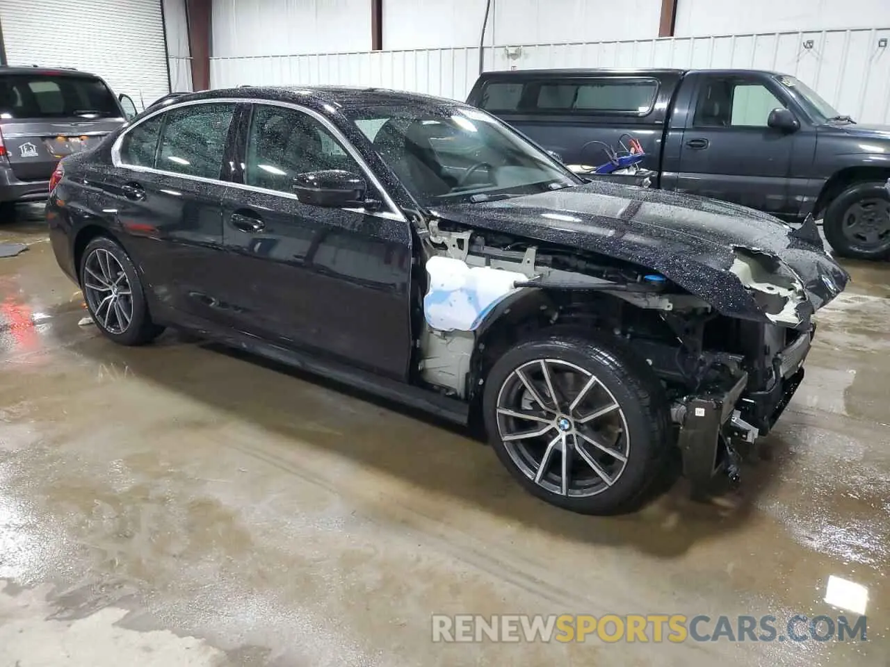 4 Photograph of a damaged car 3MW5R7J06N8C42045 BMW 3 SERIES 2022