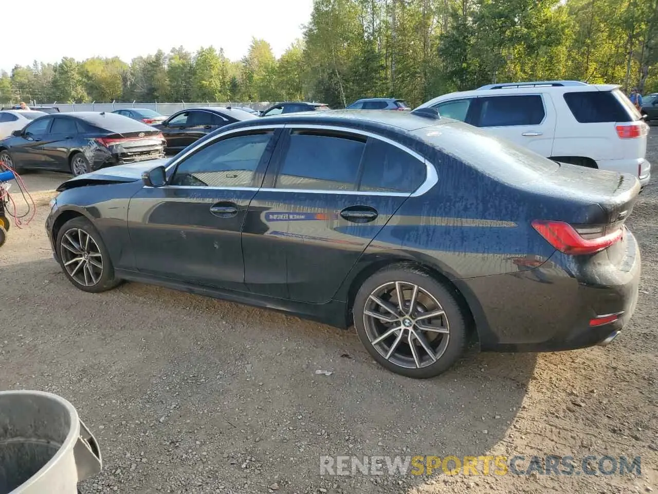 2 Photograph of a damaged car 3MW5R7J06N8C73442 BMW 3 SERIES 2022