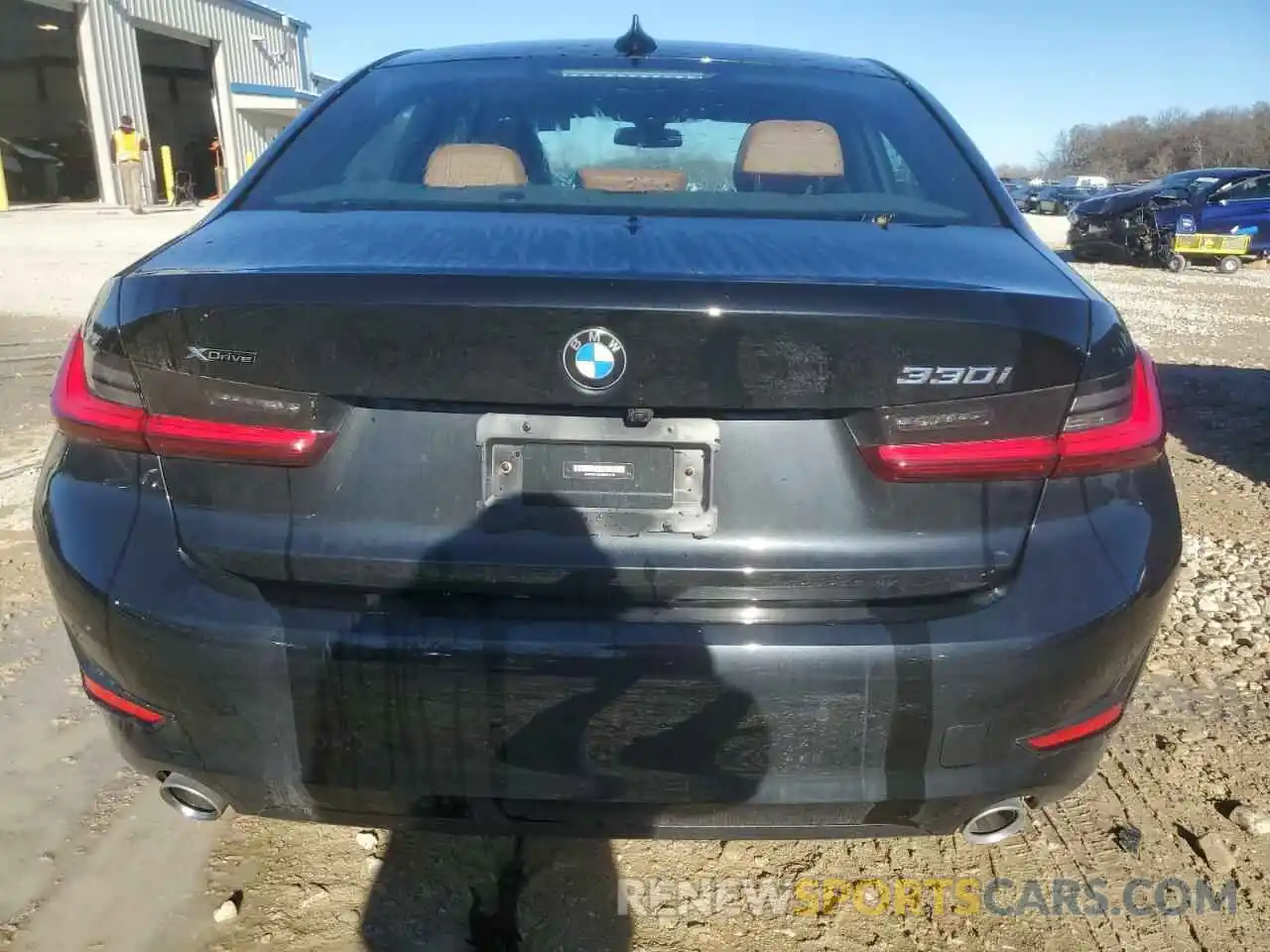 6 Photograph of a damaged car 3MW5R7J07N8C67276 BMW 3 SERIES 2022