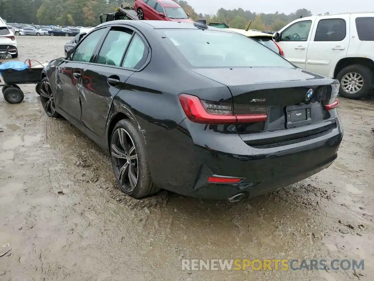 3 Photograph of a damaged car 3MW5R7J09N8C65240 BMW 3 SERIES 2022