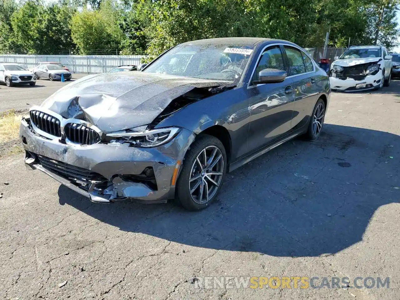 2 Photograph of a damaged car 3MW5R7J0XN8C62685 BMW 3 SERIES 2022