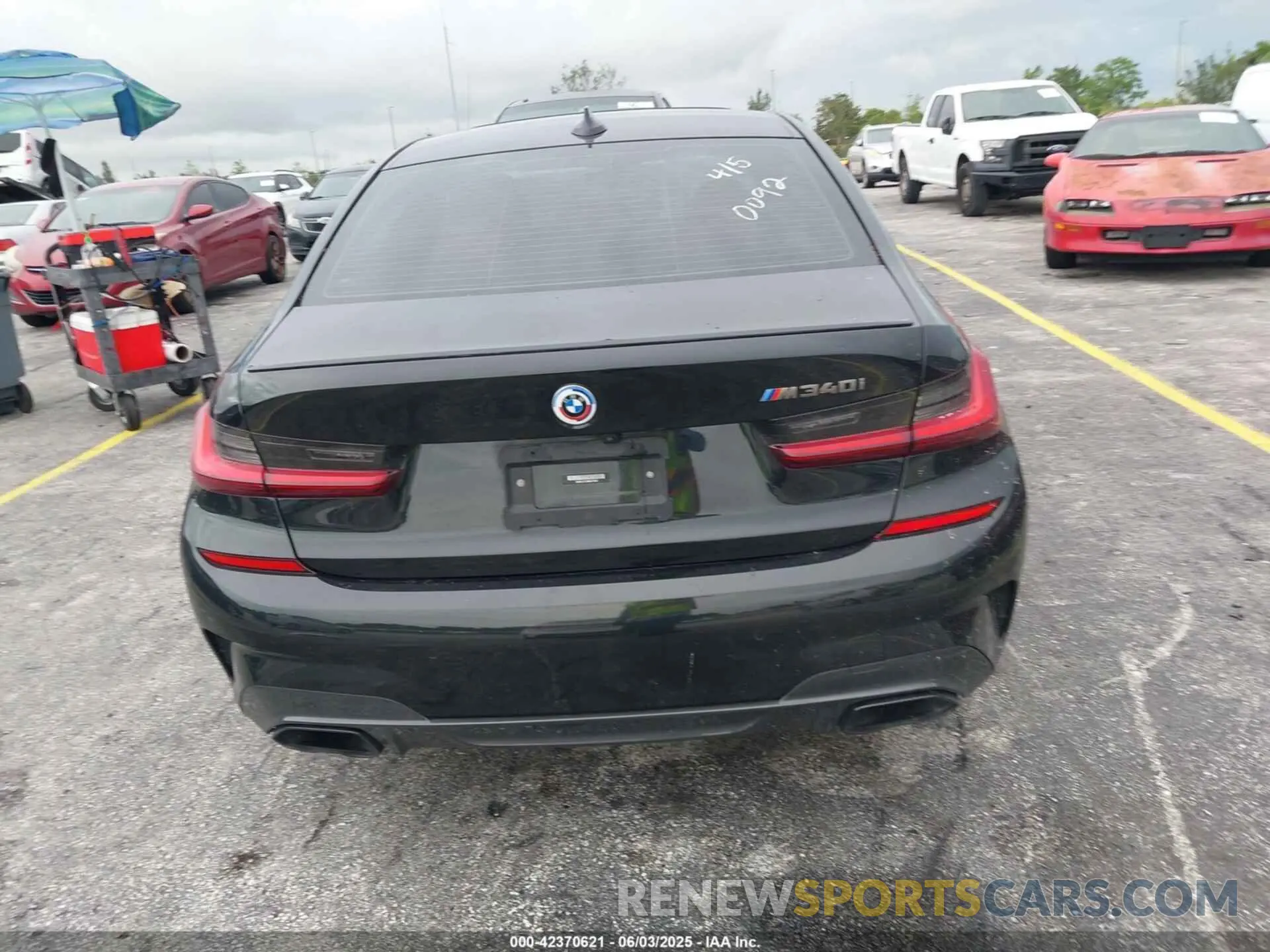 15 Photograph of a damaged car 3MW5U7J03N8C70092 BMW 3 SERIES 2022