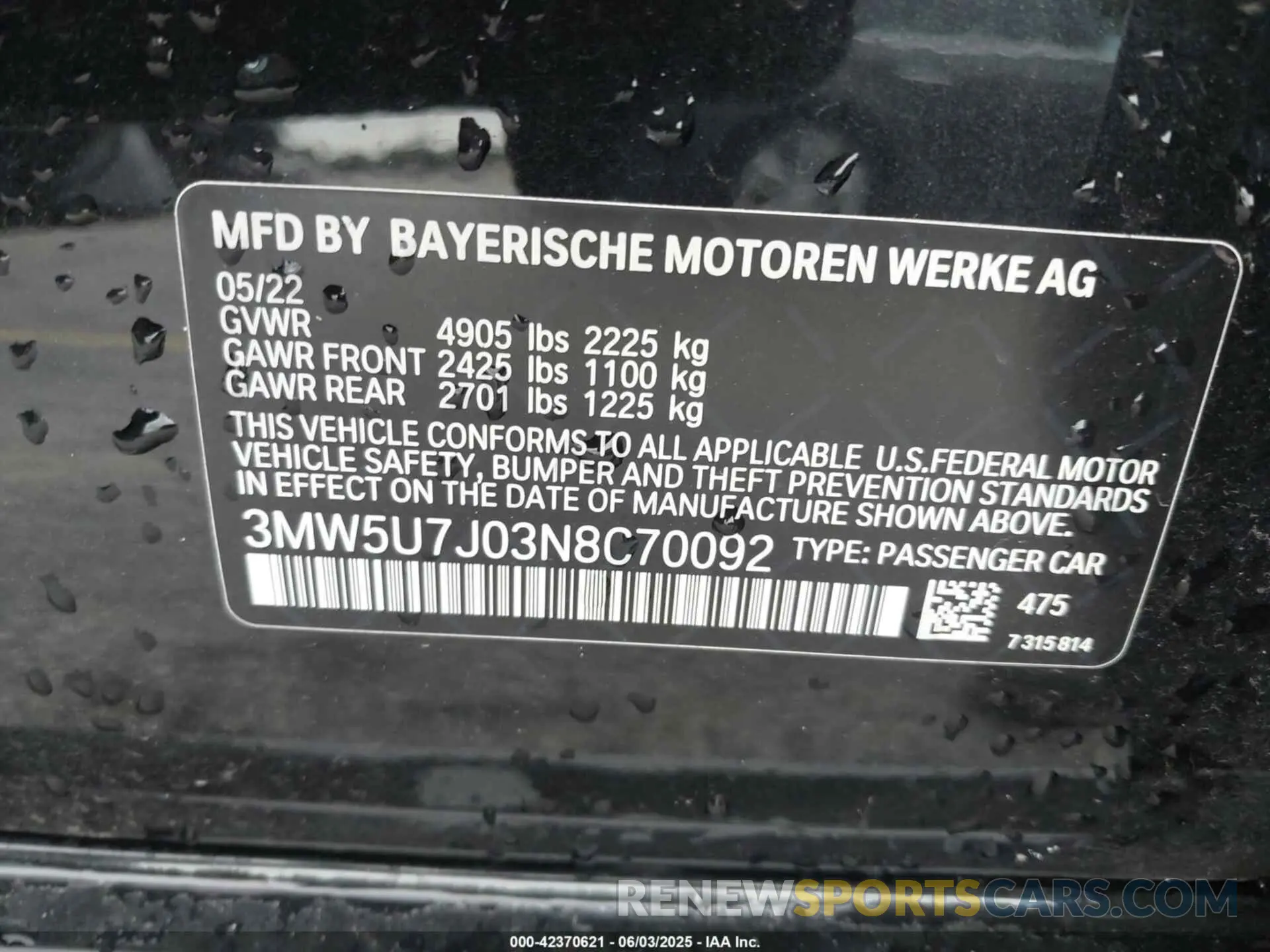 9 Photograph of a damaged car 3MW5U7J03N8C70092 BMW 3 SERIES 2022