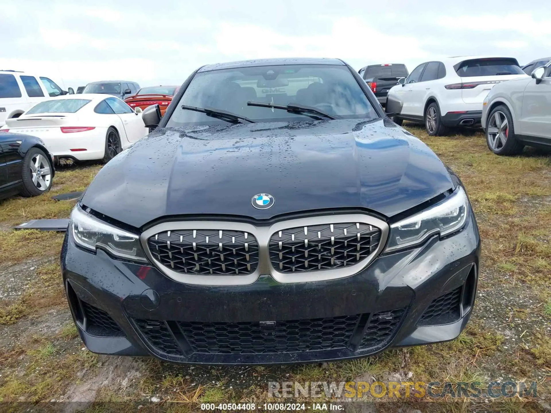 12 Photograph of a damaged car 3MW5U7J08N8C38349 BMW 3 SERIES 2022