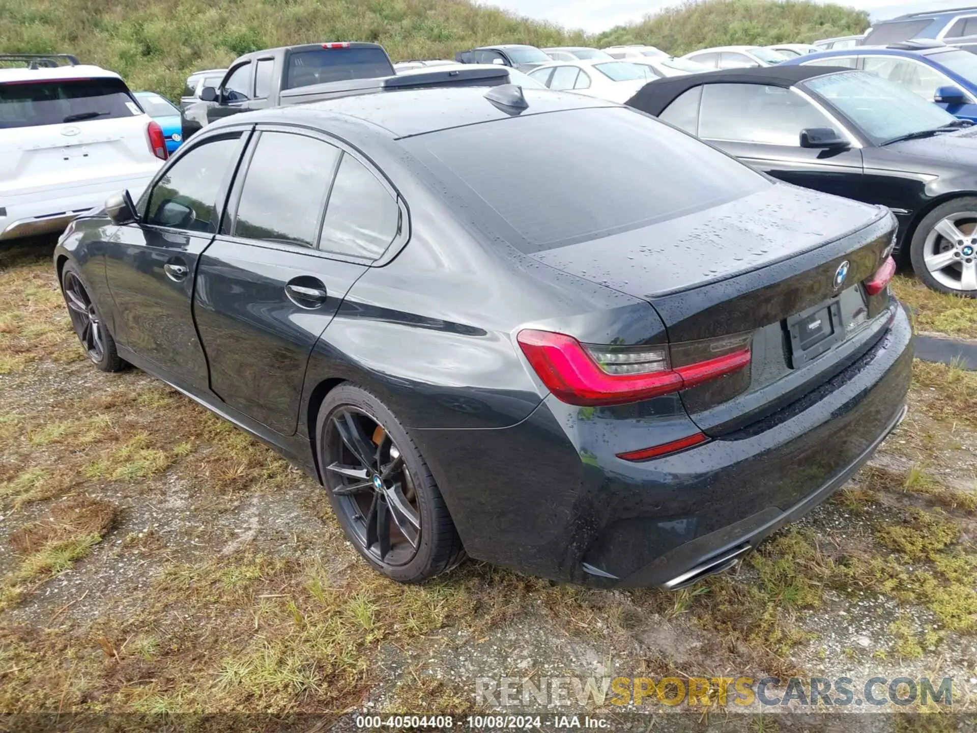 3 Photograph of a damaged car 3MW5U7J08N8C38349 BMW 3 SERIES 2022