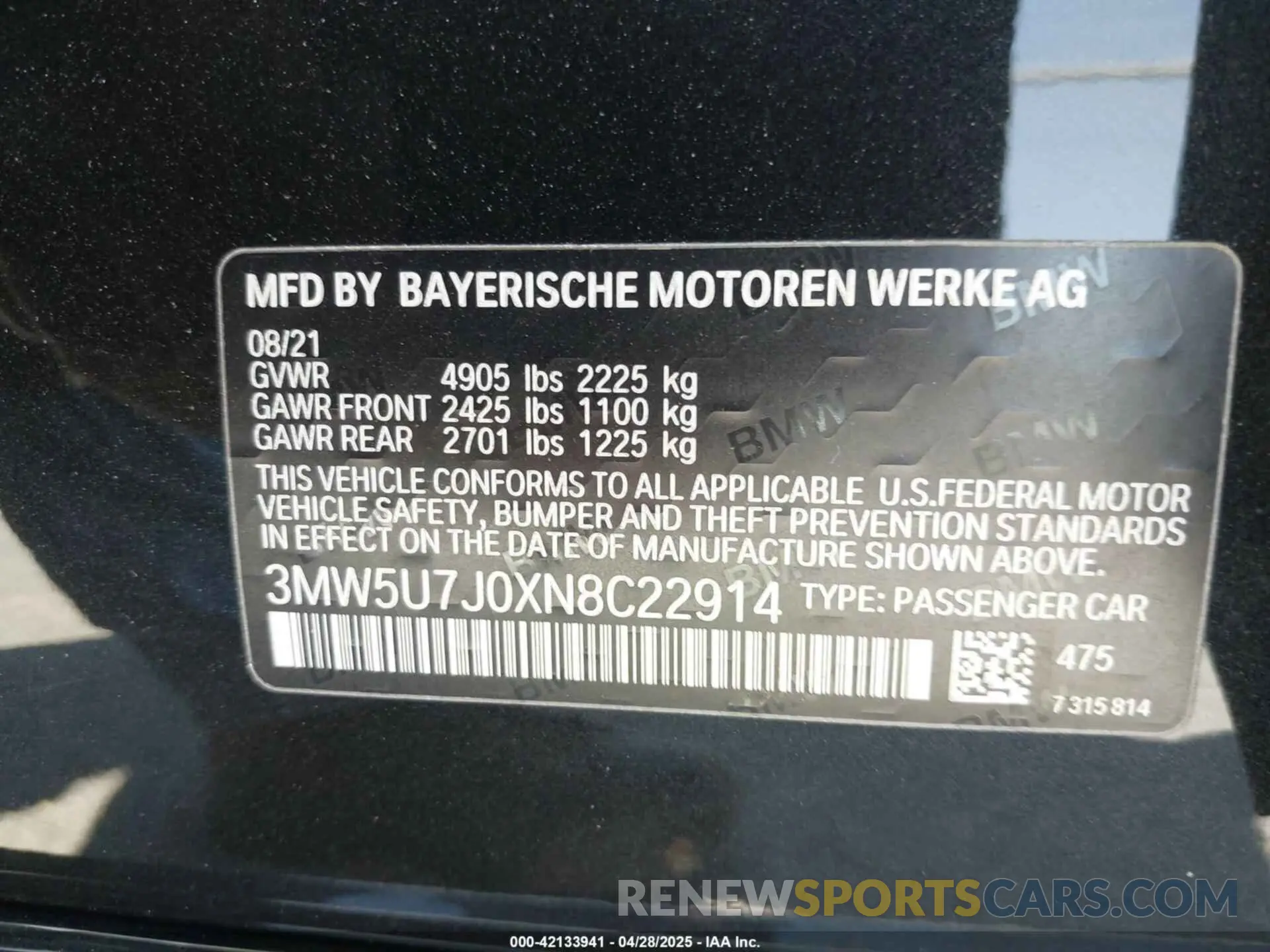 9 Photograph of a damaged car 3MW5U7J0XN8C22914 BMW 3 SERIES 2022