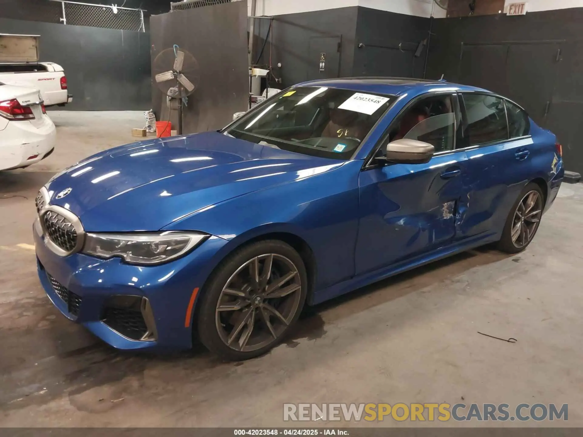 2 Photograph of a damaged car 3MW5U9J04N8C25013 BMW 3 SERIES 2022