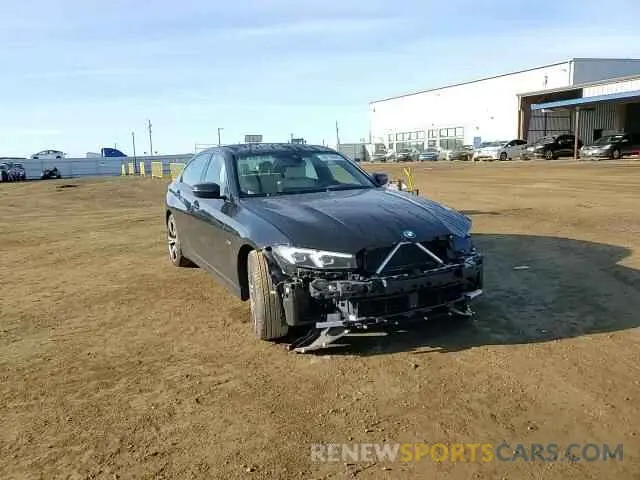 10 Photograph of a damaged car 3MW39FF01P8D02035 BMW 3 SERIES 2023