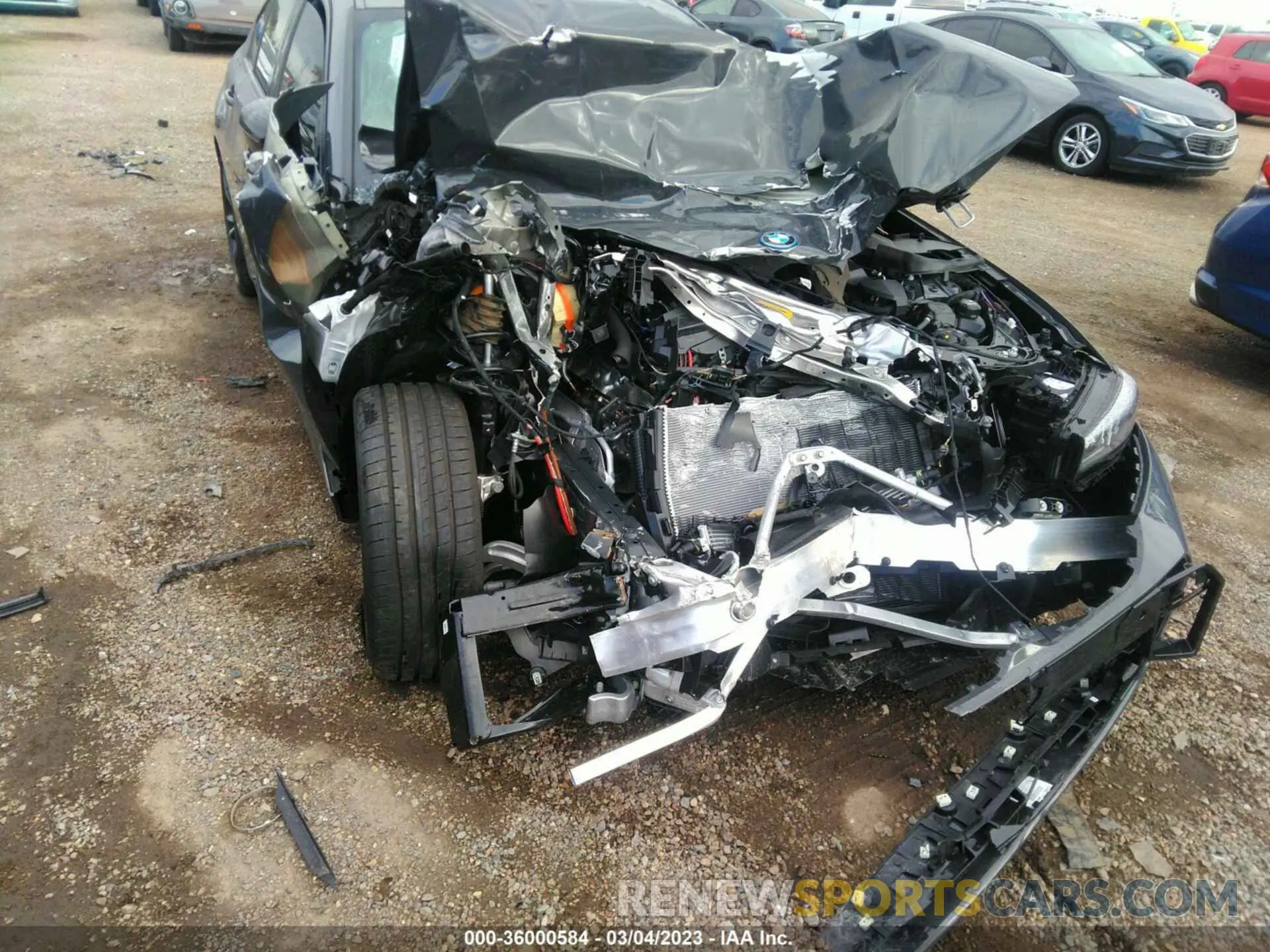 6 Photograph of a damaged car 3MW39FF02P8D03050 BMW 3 SERIES 2023