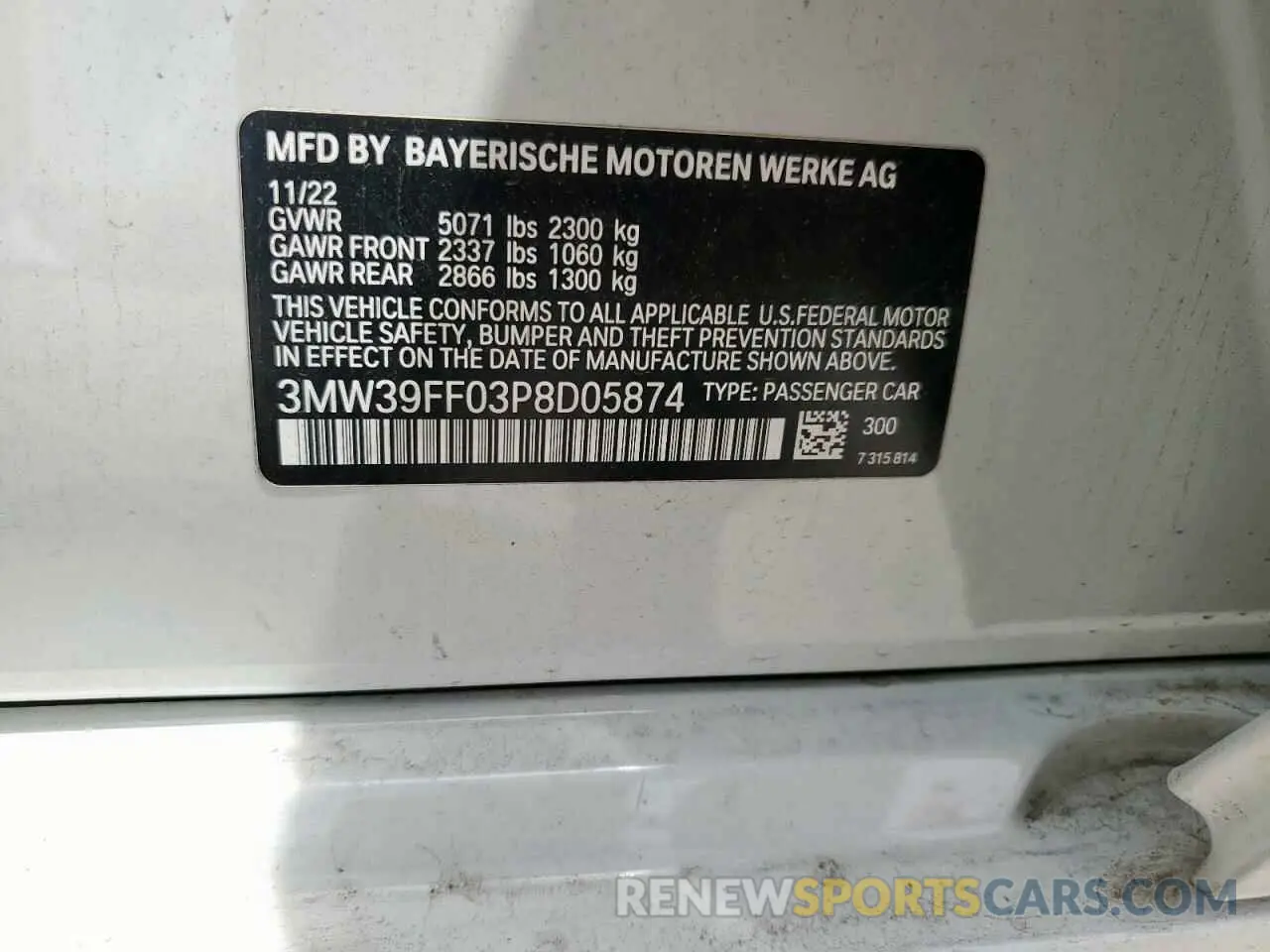 12 Photograph of a damaged car 3MW39FF03P8D05874 BMW 3 SERIES 2023