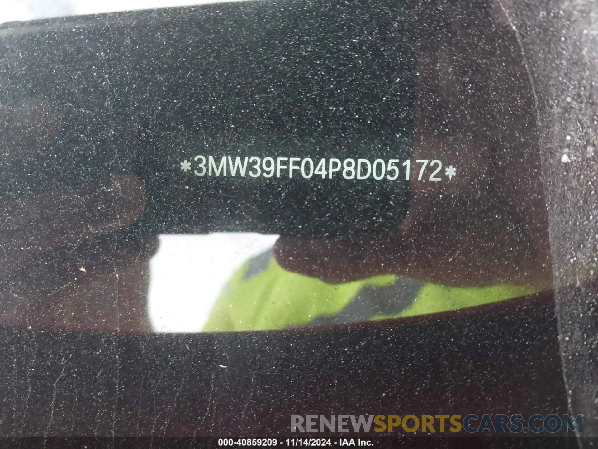 9 Photograph of a damaged car 3MW39FF04P8D05172 BMW 3 SERIES 2023