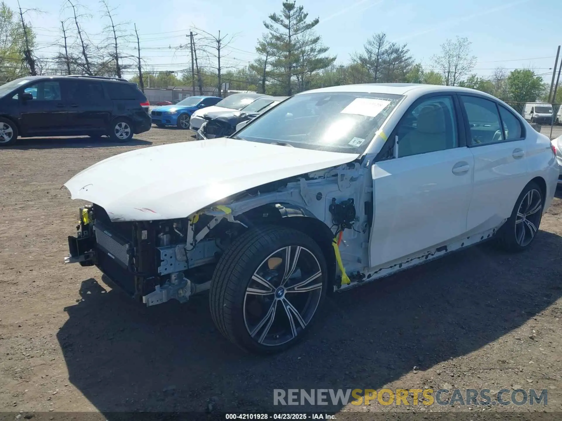 2 Photograph of a damaged car 3MW39FS02P8D03877 BMW 3 SERIES 2023