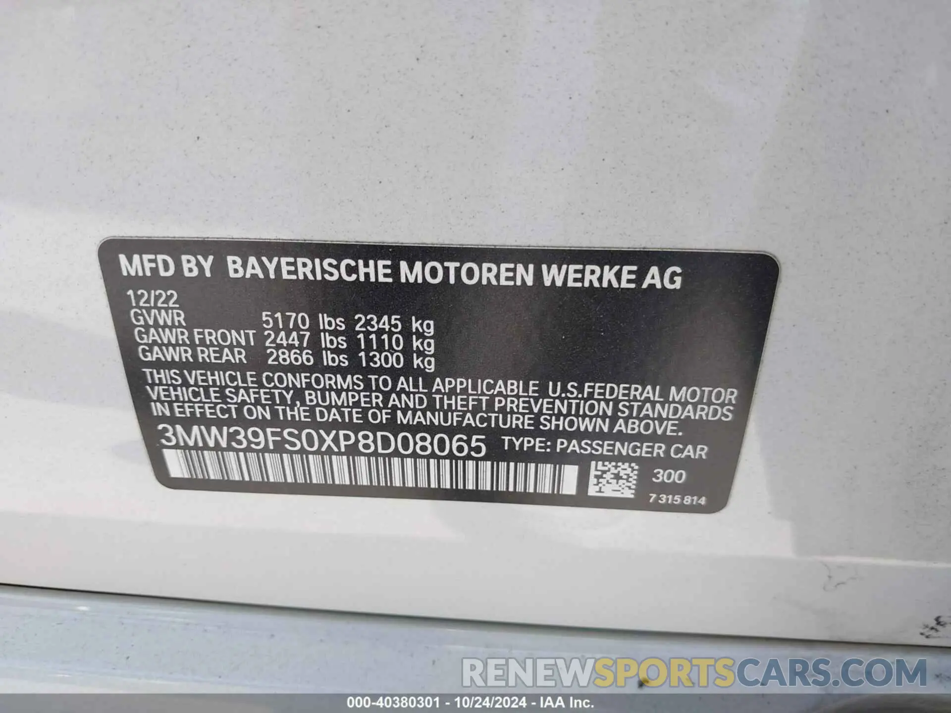 9 Photograph of a damaged car 3MW39FS0XP8D08065 BMW 3 SERIES 2023