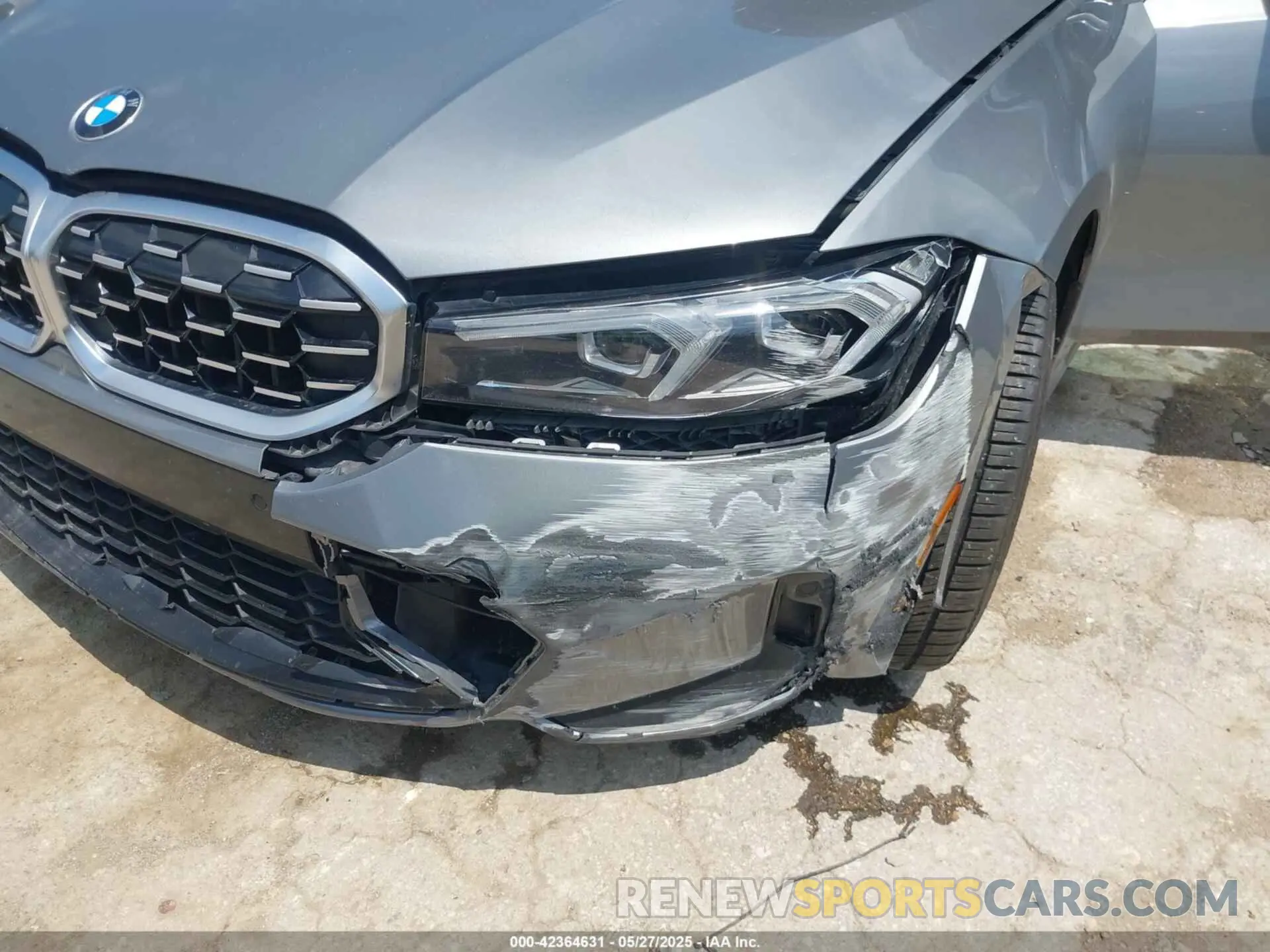 6 Photograph of a damaged car 3MW49FS01P8D06094 BMW 3 SERIES 2023