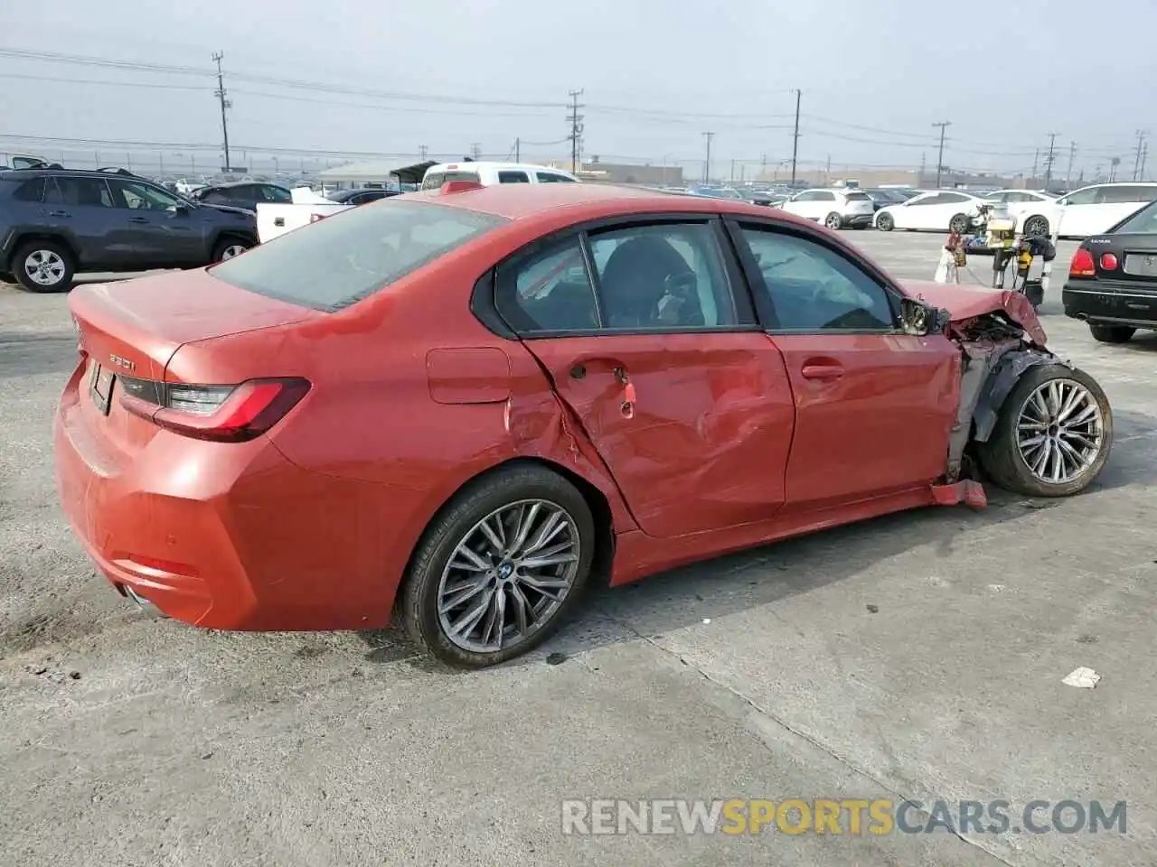 3 Photograph of a damaged car 3MW69FF00P8D11631 BMW 3 SERIES 2023