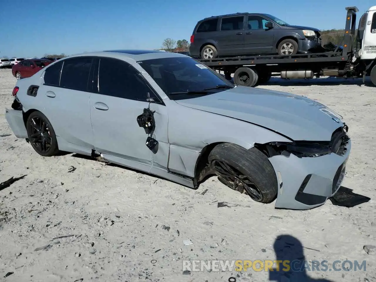 4 Photograph of a damaged car 3MW69FF02P8C97702 BMW 3 SERIES 2023