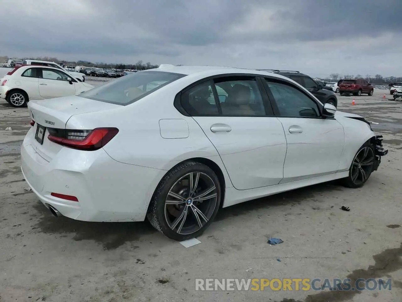 3 Photograph of a damaged car 3MW69FF03P8D62881 BMW 3 SERIES 2023