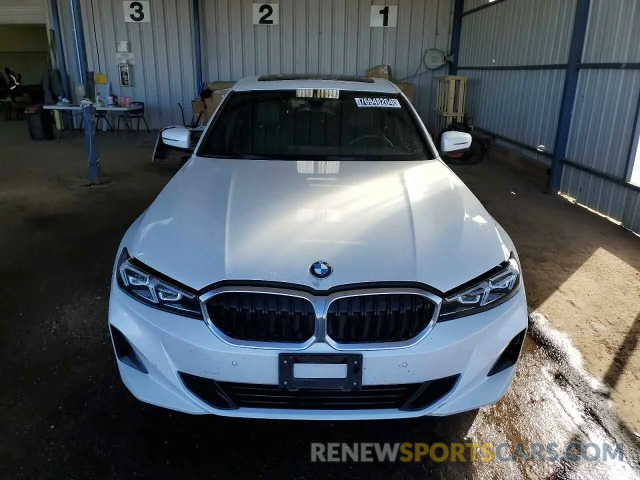 5 Photograph of a damaged car 3MW69FF06P8D56606 BMW 3 SERIES 2023