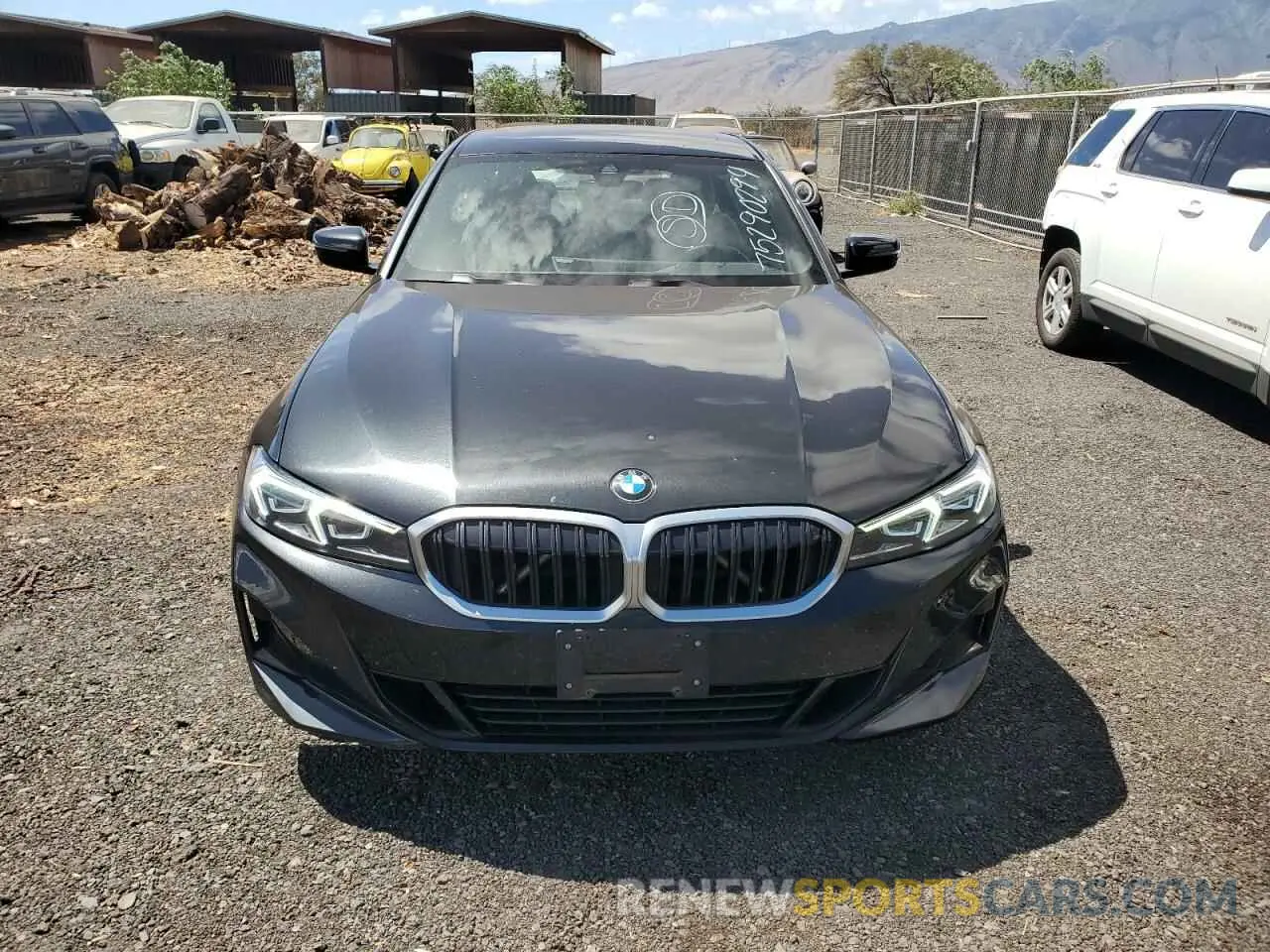 5 Photograph of a damaged car 3MW69FF07P8D19015 BMW 3 SERIES 2023