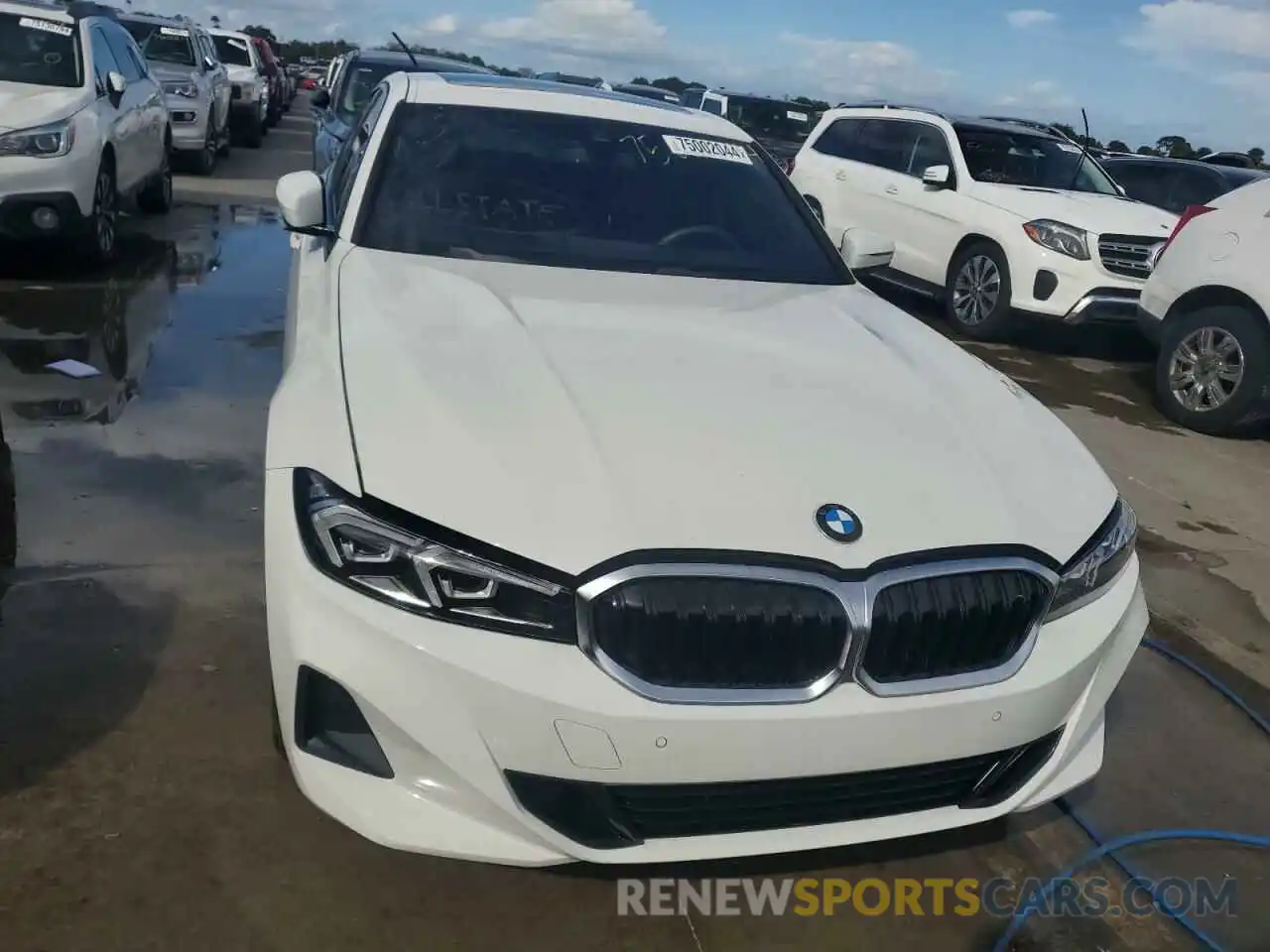 5 Photograph of a damaged car 3MW69FF07P8D41953 BMW 3 SERIES 2023